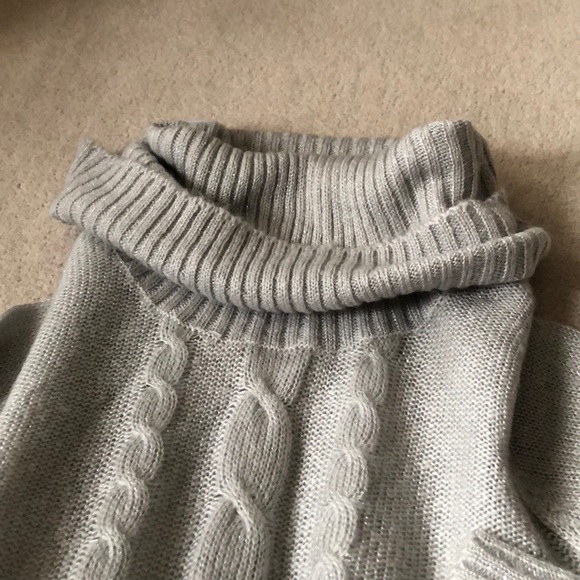 Cowl neck sweater ! - Picture 6 of 6